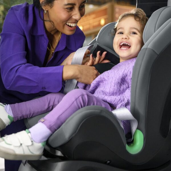 Maxi-Cosi Titan S i-Size, Seggiolino auto 9-36 kg, 15 mesi-12 anni (76-150 cm), Seggiolino auto ISOFIX Reclinabile 5 posizioni, 13 posizioni del poggiatesta, G-CELL, gruppo 123, colore Tonal Black