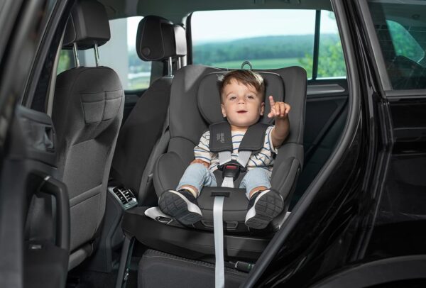 BRITAX RÖMER Seggiolino Auto DUALFIX PLUS Girevole a 360°, con Inserto Neonato e Sistema di Fissagio ISOFIX, Bambini da 40-105 cm (i-Size), dalla Nascita fino ai 4 anni, Night Blue