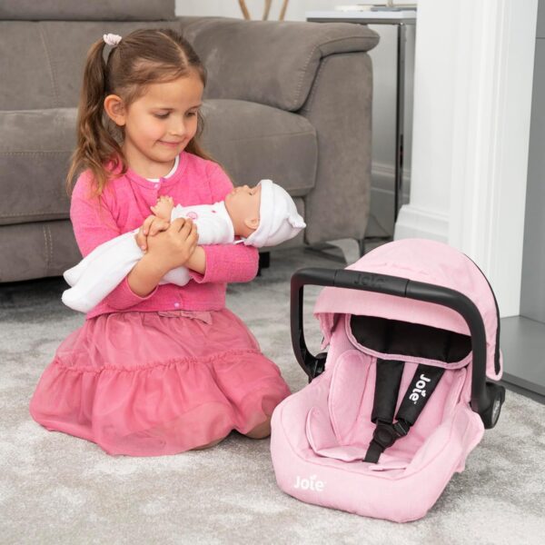 Joie Junior I-GEMM - Seggiolino auto per bambole, comodo da portare con sé, seggiolino auto da viaggio con portaoggetti, cinghia integrata per bambole fino a 45 cm, carrozzine, passeggini e accessori