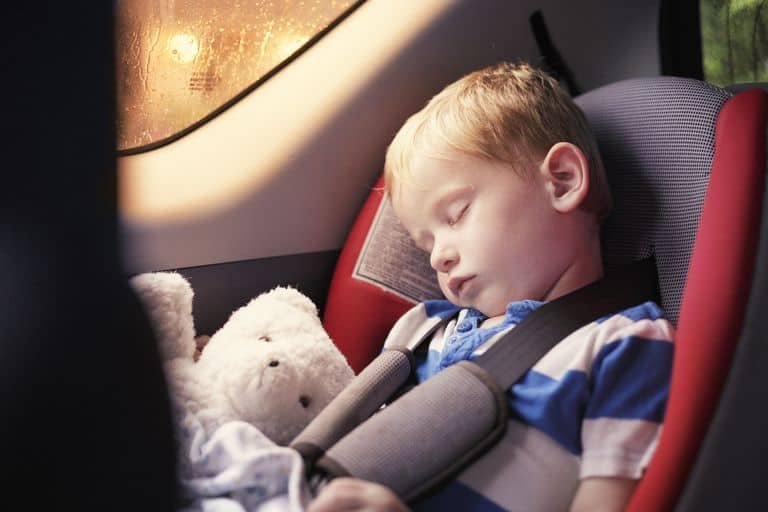 Protezione Totale in Auto: Guida ai Migliori Seggiolini e Sistemi Anti Abbandono